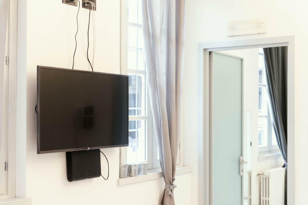 Ferienwohnung Giovio Loft - The House Of Travelers Como Exterior foto
