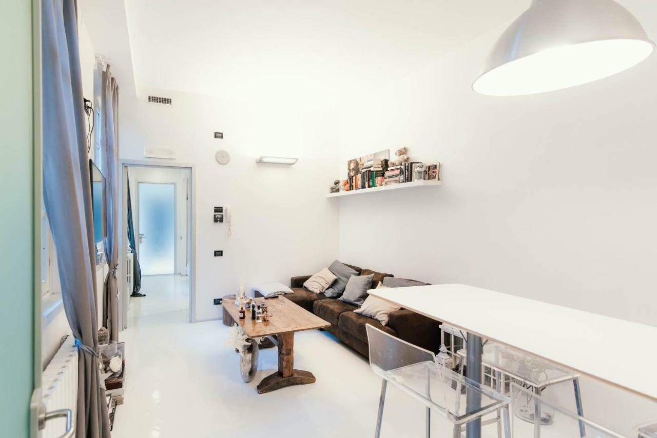 Ferienwohnung Giovio Loft - The House Of Travelers Como Exterior foto