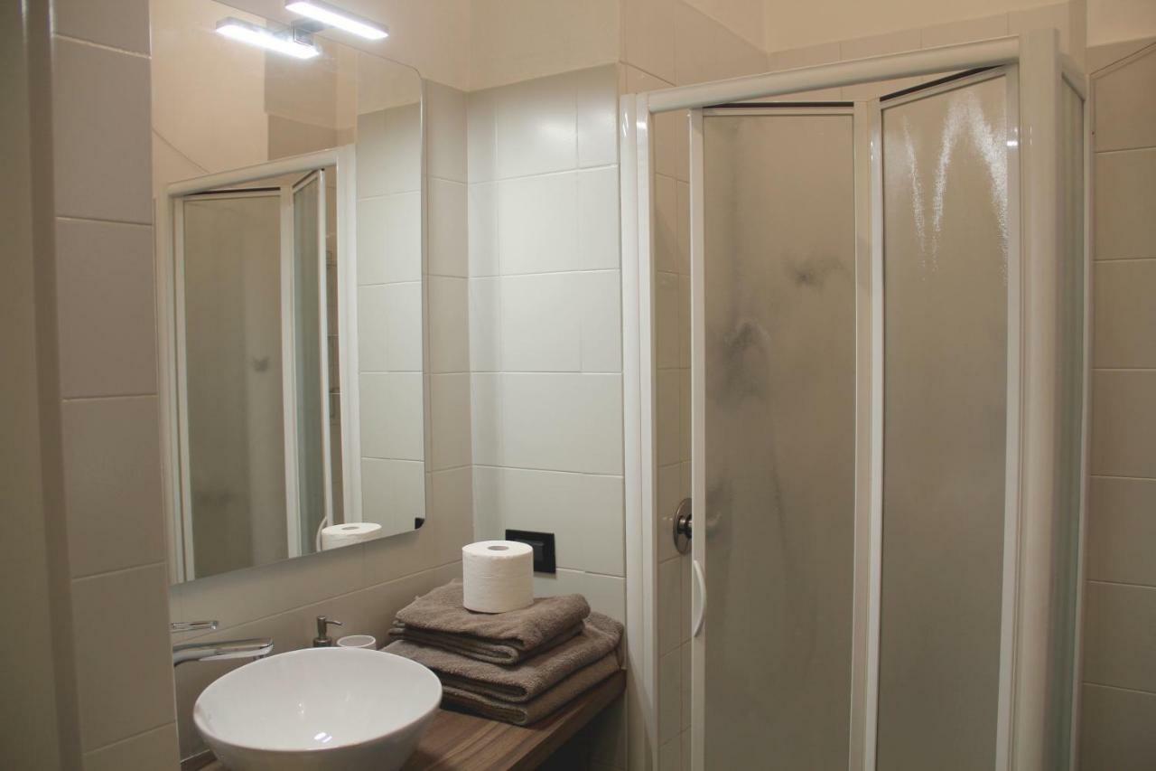 Ferienwohnung Giovio Loft - The House Of Travelers Como Exterior foto